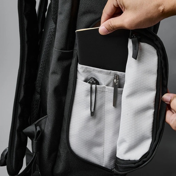 NWT Alpaka Elements Travel Backpack Black | Axoflux 600D - Picture 5 of 13